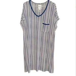 - - - GOODNIGHT KISS SUPER SOFT NIGHT SHIRT